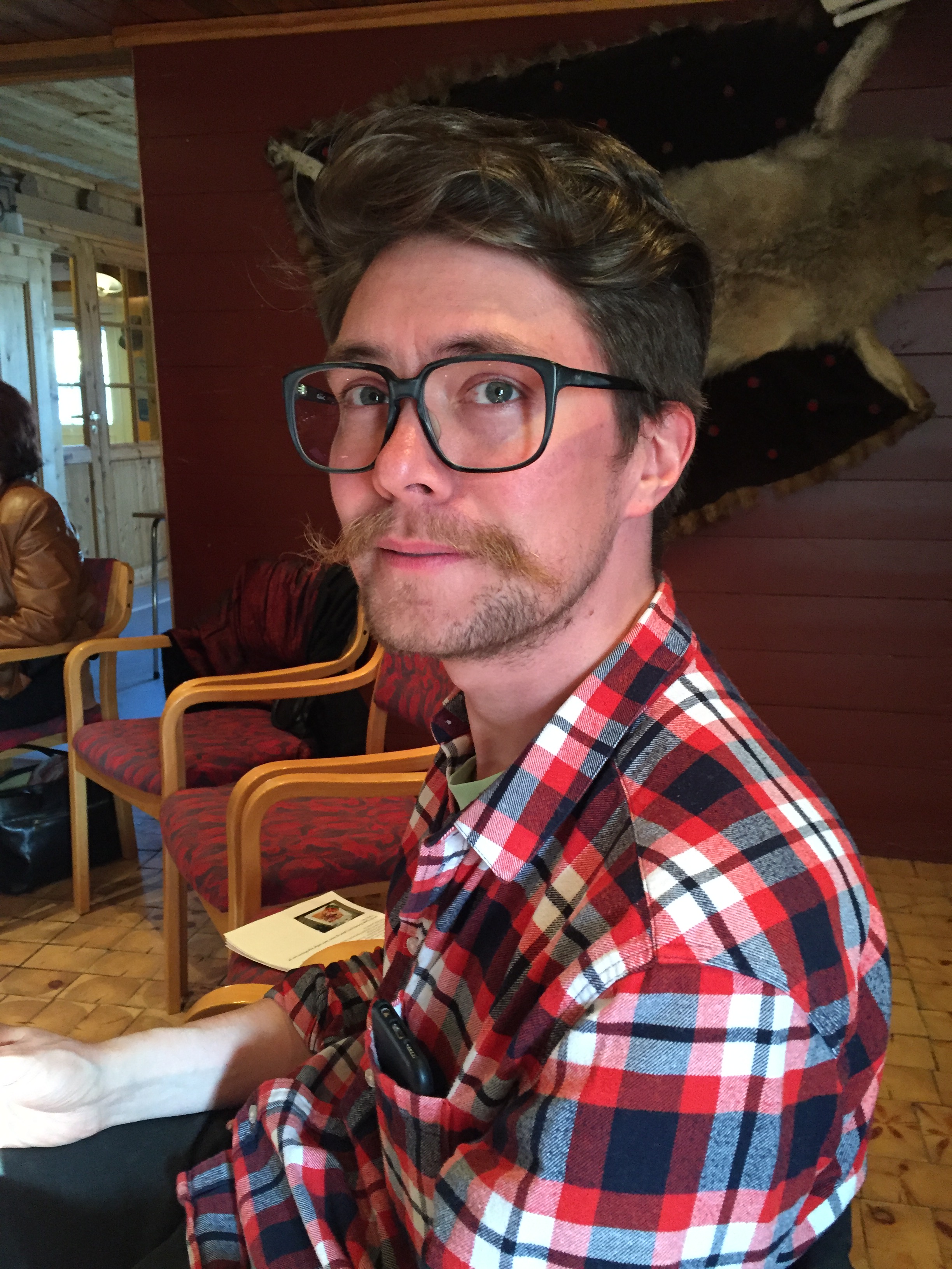 Jon Hansson ble hekta på asiatisk mat i Korea.JPG