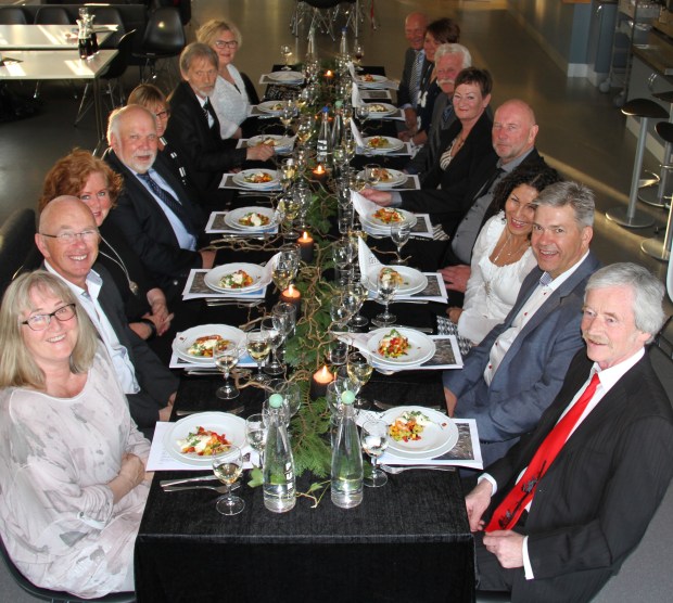 5 Festen kan begynne